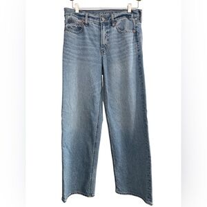 American Eagle Outfitters AE Strigid High-Waisted Stovepipe Jean
